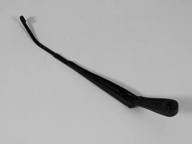 Wiper Arm, Left - Mopar (5066968AA)