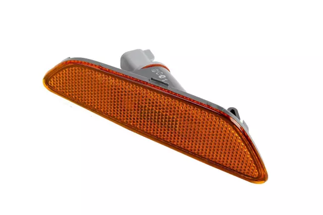 96830940 - : Front Passenger Side Marker Lamp for Chevrolet: Captiva Sport | Saturn: Vue Image