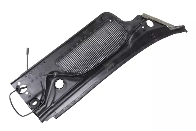 20766646 - Body: Cowl Grille for Cadillac: DTS Image