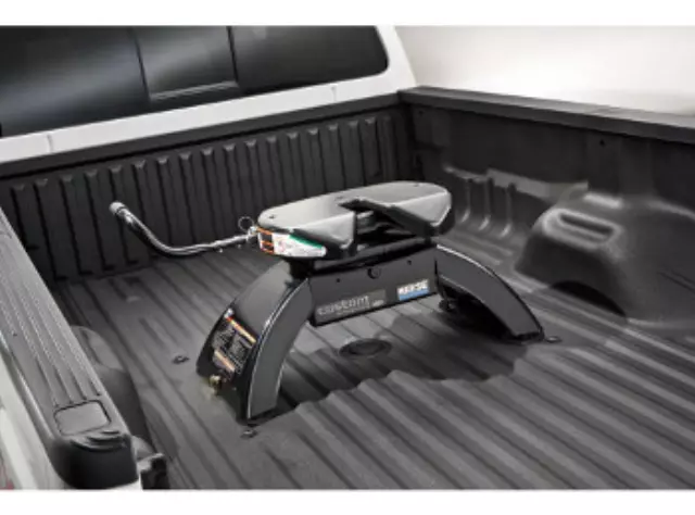 Hitch Kit - 5th Wheel - 27, 500 Lbs - Ford (PC3Z-19D520-B)