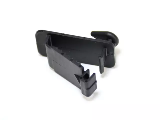 Floor Mat Retention Clip - Mopar (5086365AA)