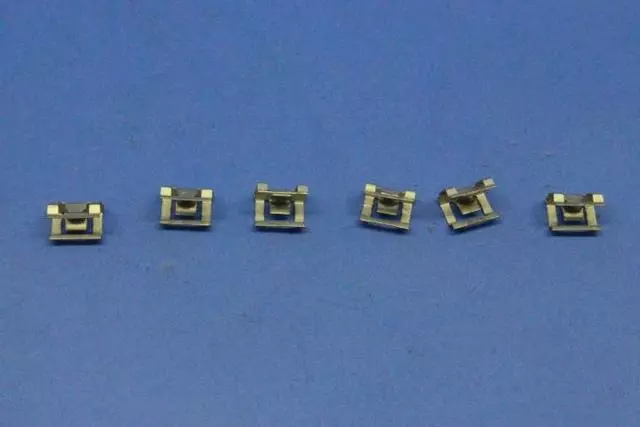 U Type Clip - Mopar (6510612AA)