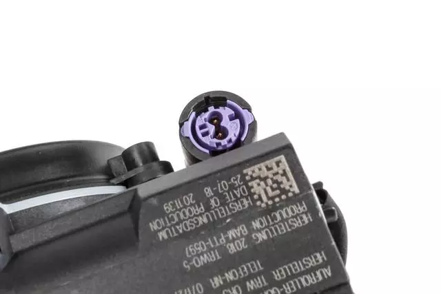 84488940 - : F Retractor Kit for GM Image