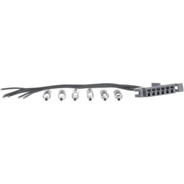 S1782 - Computers, Chips &amp; Cruise Control Parts: Clutch Pedal Position Switch Connector for SMP CORP Image