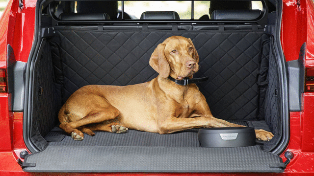 J9C17074 - Interior: Quilted Loadspace Liner for Jaguar: E-Pace Image