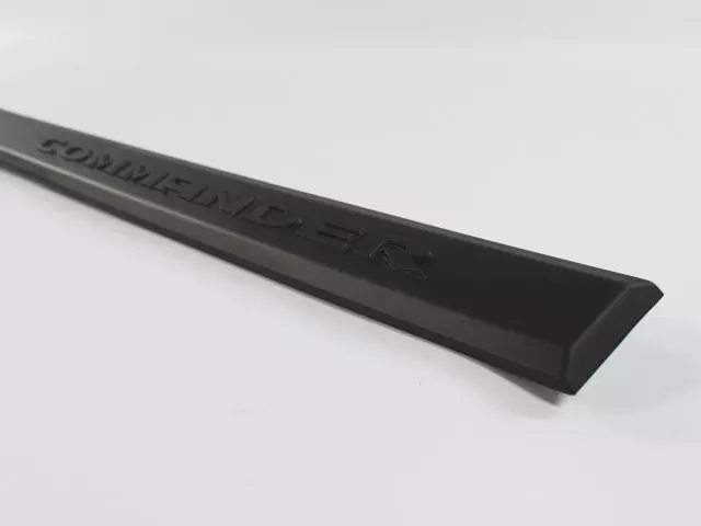 Lower Cladding - Mopar (5JP68RXFAA)