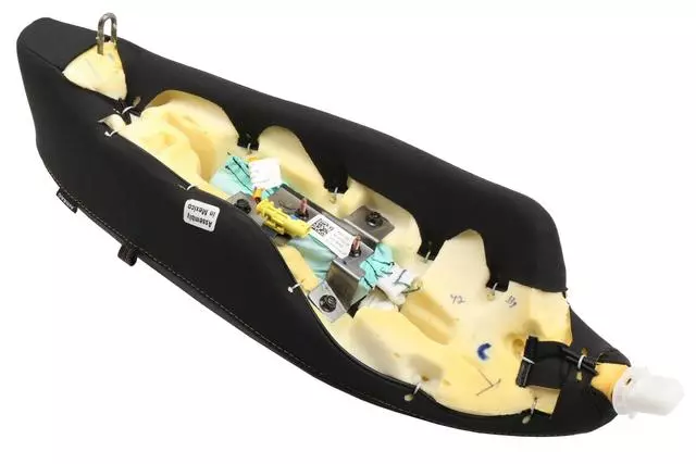 Brownstone Rear Driver Side Seat Back Bolster - GM (94541067)
