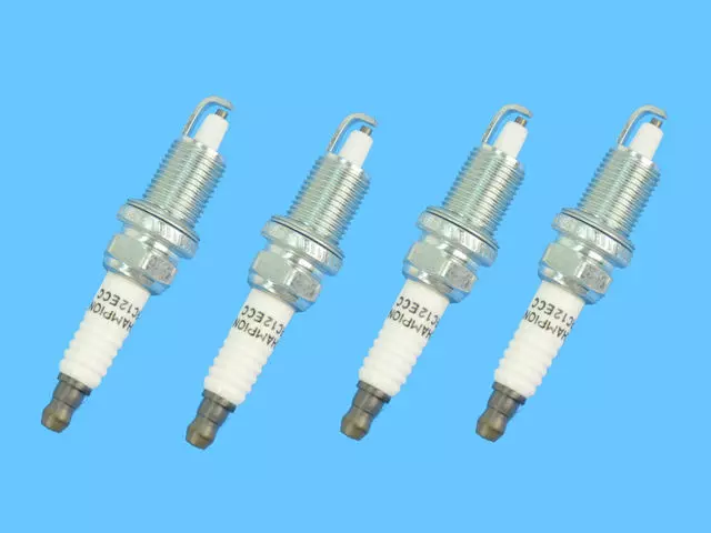 68304022AA - : Spark Plug for Dodge: Dakota, Ram 1500, Viper | Jeep: Cherokee, Grand Cherokee, Wrangler Image