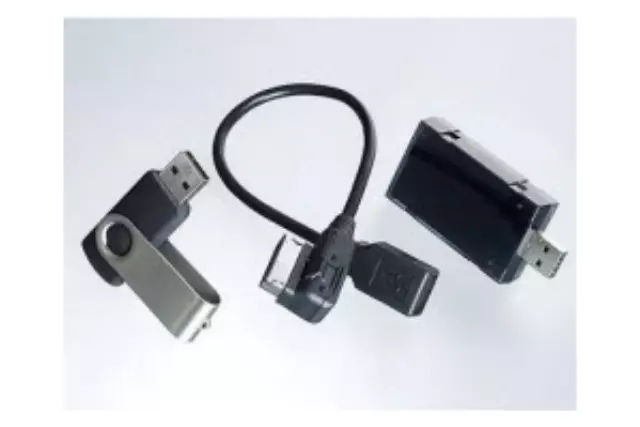 4F0051510J - Body: A2DP Audi Bluetooth Adaptor for Audi: A4, A4 Quattro, S4 Image