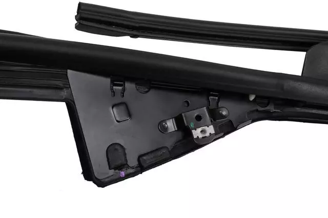 13439474 - Body: Door Weather-strip for Buick: Cascada Image