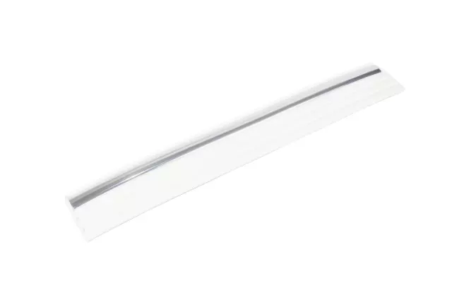 88937514 - Body: Body Side Molding for Chevrolet: Silverado 1500, Silverado 2500, Silverado 2500 HD, Silverado 3500 Image