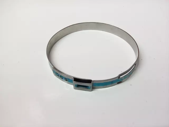 9008046340 - Steering: Boot Clamp for Lexus: RX330, RX350 Image