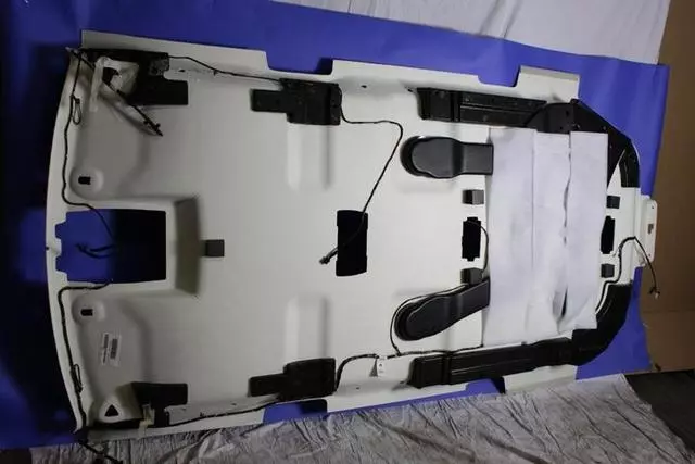 Headliner - Mopar (1MT13DW1AA)