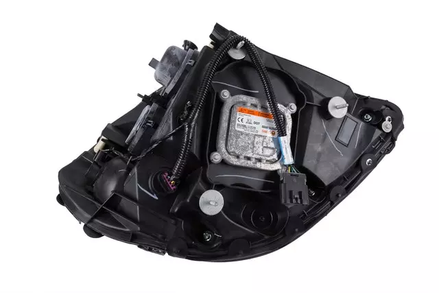 19352184 - : Driver Side Headlamp Assembly for GM Image