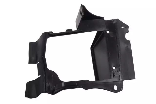 Driver Side Upper Radiator Air Baffle - GM (84295685)