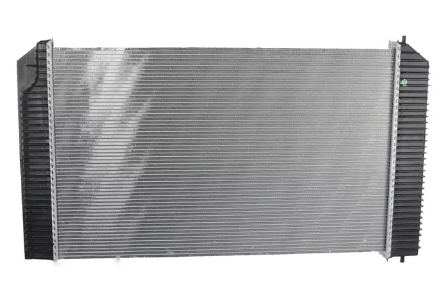 B (S)Radiator - GM (15797459)