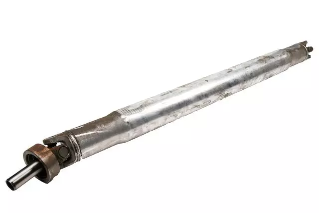 15247556 - Universals &amp; Rear Axle: Drive Shaft for Chevrolet: SSR Image