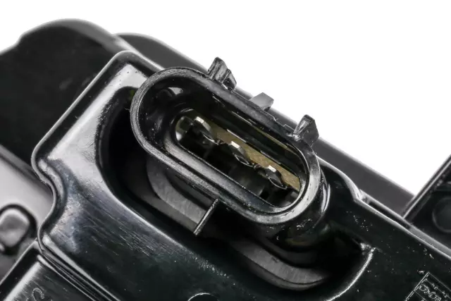 Passenger Side Daytime Running Lamp - GM (22931248)