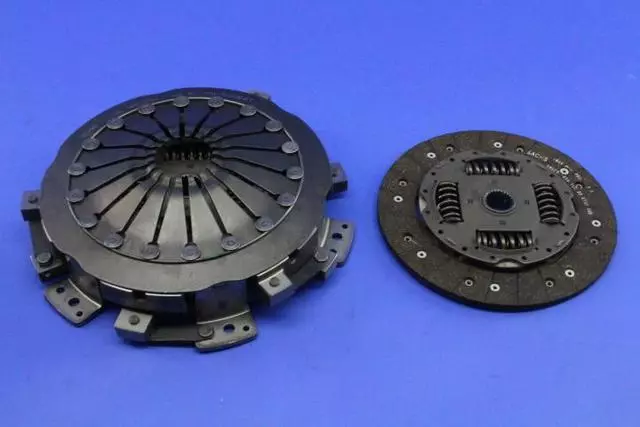 Pressure Plate And Disc Clutch Kit - Mopar (05037963AC)