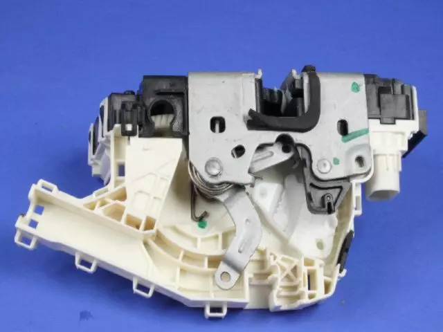 Front Door Latch, Left - Mopar (4589919AD)