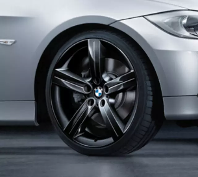 36112161538 - Wheels: Star Spoke 199 In Black for BMW: 328i, 328i xDrive, 335d, 335i, 335i xDrive, 335is Image