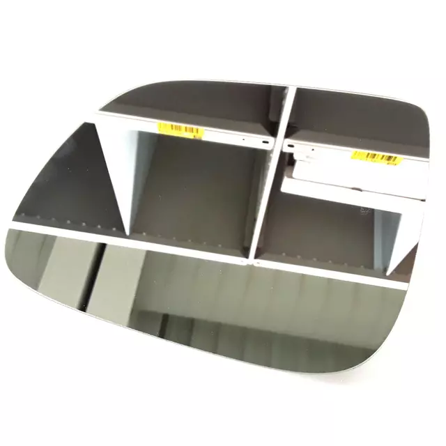 8R0857535C - : Mirror Glass for Audi: Q7 Image