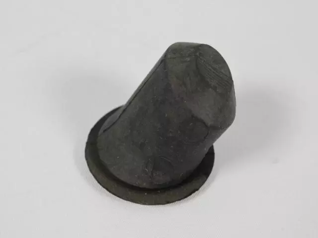 Catch Seal - Mopar (4717376)