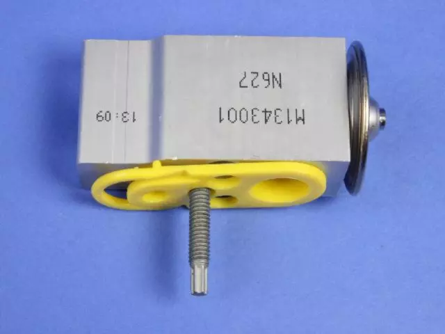 Expansion Valve - Mopar (05139687AA)