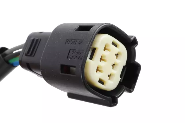 Rear Driver Side Stop Lamp - GM (42750549)