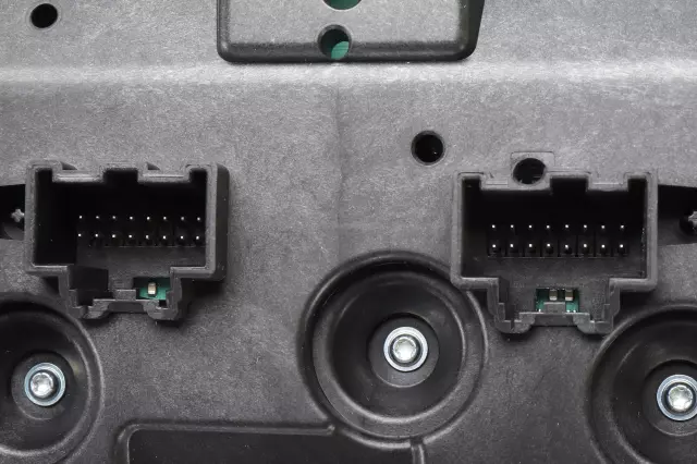 86818242 - Body: Console Assembly for Chevrolet: Silverado 1500, Silverado 1500 LTD, Silverado 2500 HD, Silverado 3500 HD | GMC: Sierra 1500, Sierra 2500 HD, Sierra 3500 HD Image