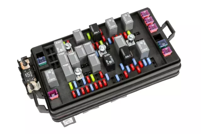 Fuse Block - GM (20885193)