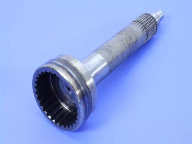 5143679AB - Transfer Case Model MS140: Input Shaft for Chrysler: 300 | Dodge: Charger, Magnum Image
