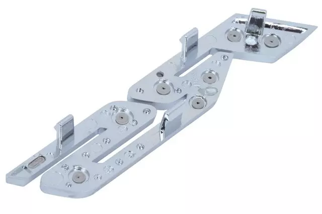 Front Grille RS Emblem - GM (23368277)