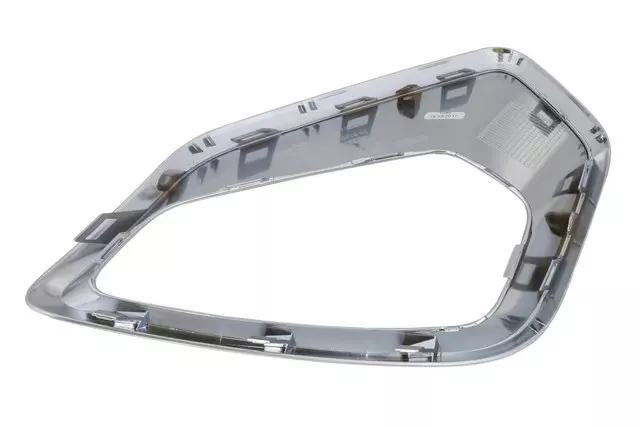 13491168 - : Front Passenger Side Fog Lamp Opening Insert for Buick: Regal Sportback Image