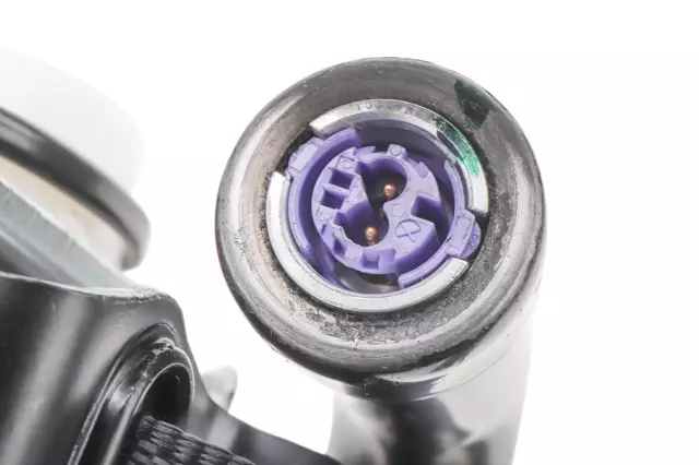 Jet Black Driver Side Seat Belt - GM (84496830)