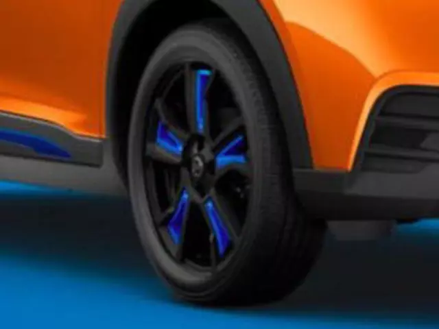 Wheel Inserts, Color Studio - Nissan (T99G8-5RL2J)