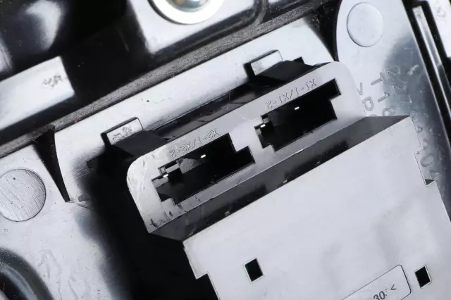 84092077 - Body: Upper Trim Panel for GM Image