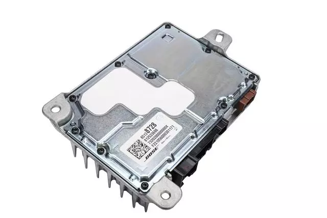 85138728 - : 2021-2025 Cadillac - Radio Speaker Amplifier for Cadillac: XT5, XT6 Image