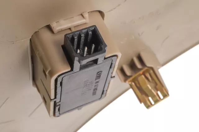 Light Cashmere Driver Side Body Lock Pillar Garnish Molding - GM (22871320)