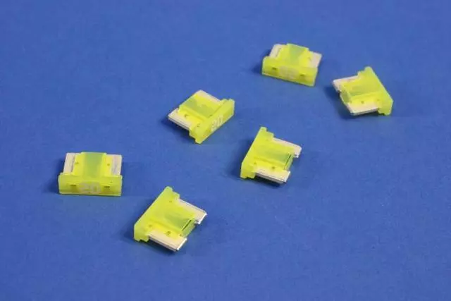 Mini Fuse - Mopar (68137033AA)