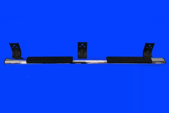 68044492AD - Mopar Accessories - Component Parts: Right Side Step for Dodge: Ram 1500, Ram 2500, Ram 3500 | Ram: 1500, 2500, 3500 Image