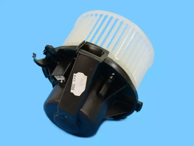 Blower With Wheel Motor - Mopar (68012680AA)