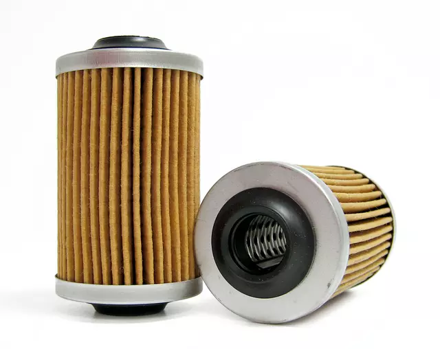 12593333 - : Engine Oil Filter for Cadillac: SRX Image