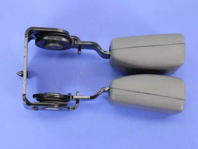 Rear Inner Seat Belt - Mopar (5HQ081D5AD)