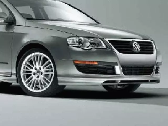 3C0071609DSB5S - Exterior: Front Valance, Painted for Volkswagen: Passat Image