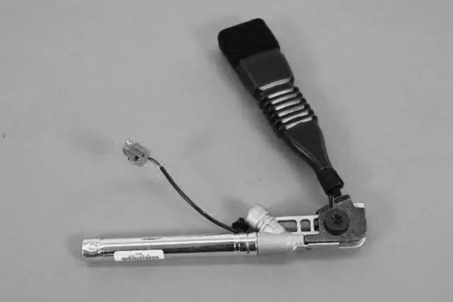 Front Inner Seat Belt, Right - Mopar (1HZ101X9AE)