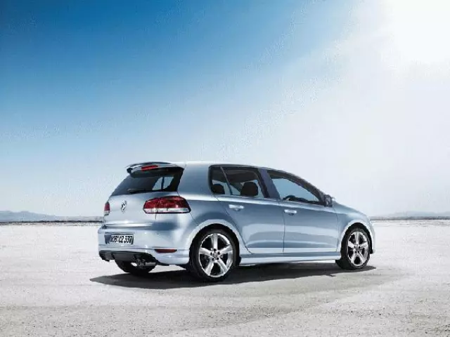 Hatch Top Spoiler - Primer - Volkswagen (5K0-071-644-GRU)