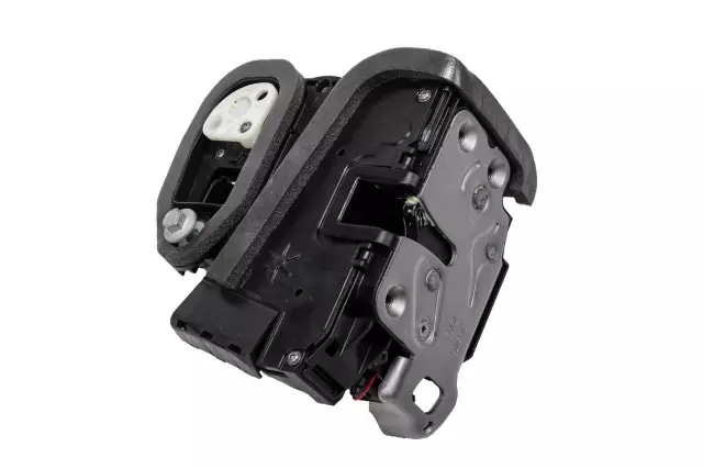 Front Passenger Side Door Latch - GM (13598358)