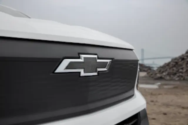85632343 - Exterior: Bow-Tie Emblems - Black for Chevrolet: Silverado EV Image