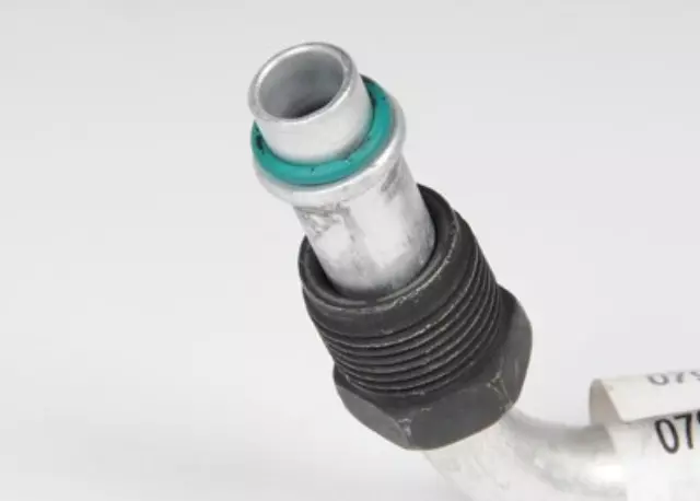 Engine Oil Cooler Inlet Hose Kit with Protector - GM (12472285)